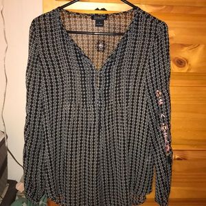 Lucky brand embroidered blouse